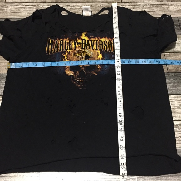 Harley Davidson Cayman Island Flaming Skull Distressed T Shirt Women’s L Black - Picture 2 of 8
